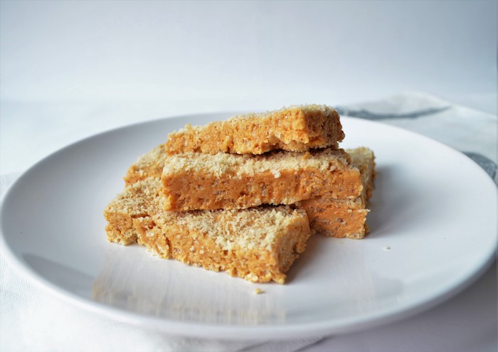 Almond crisp bars recipe - 3 ingredients only