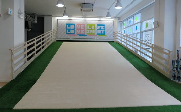 PLAY-hk-Carpet-Mountain-kids-beginners-slope