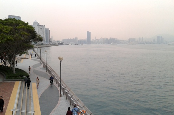 Quarry-Bay-Promenade-hk
