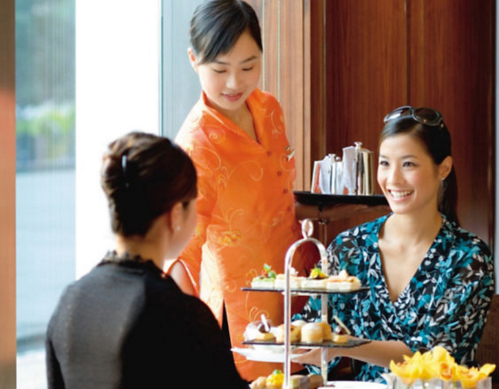 fancy-brunch-special-occasion-mandarin-oriental-clipper-lounge