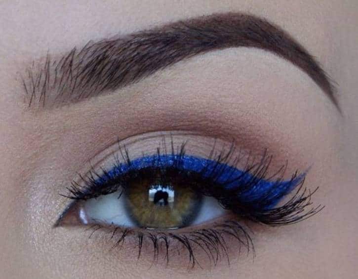 blue eyeliner