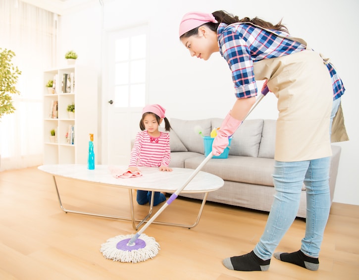 Domestic Helper cleaning