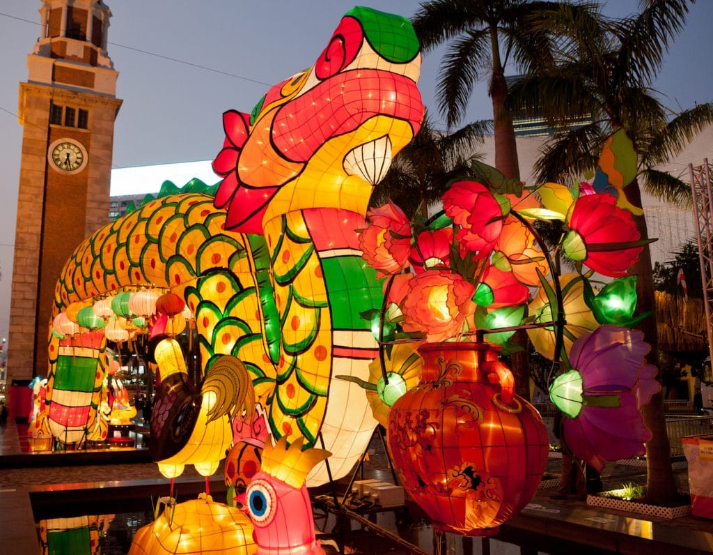 Mid-Autumn Festival celebrate hero