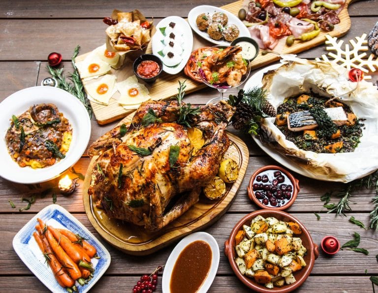 Jamies Italian Thanksgiving Dining Feast Spread