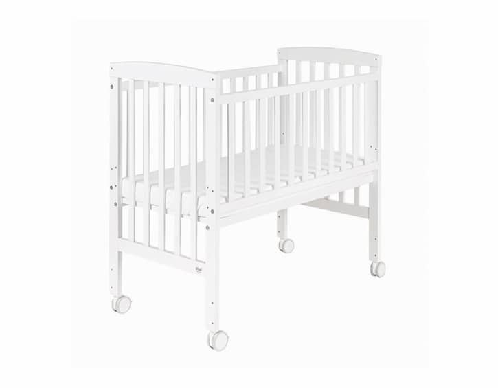 white baby crib 