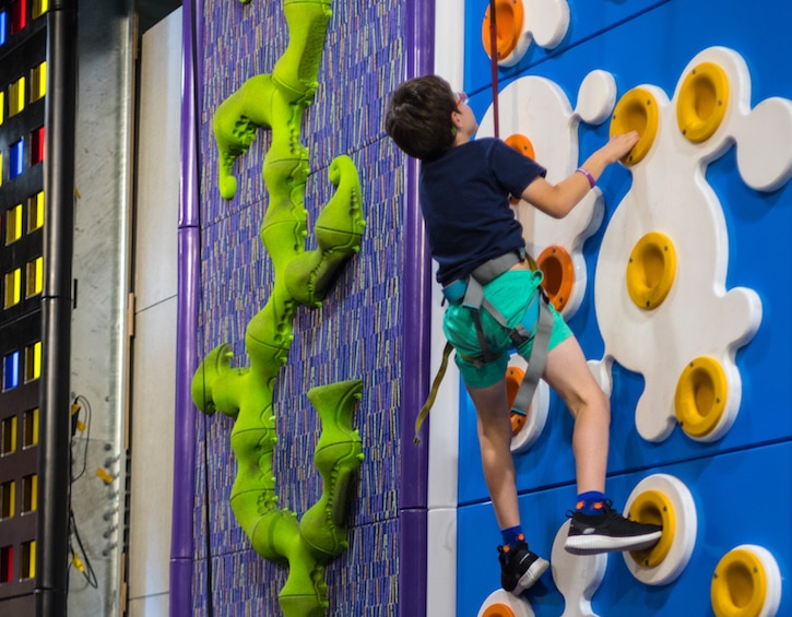 parties play climbing gym verm city 1