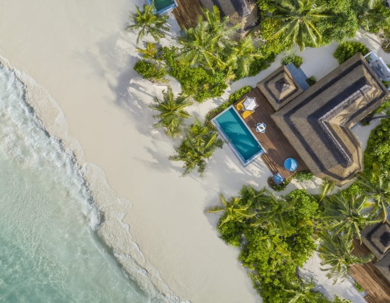 travel new winter 2019 pullman Maldives feature