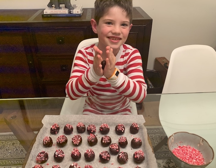 parties play eat christmas baking peppermint