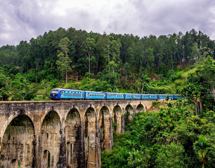 travel family-friendly Sri Lanka train