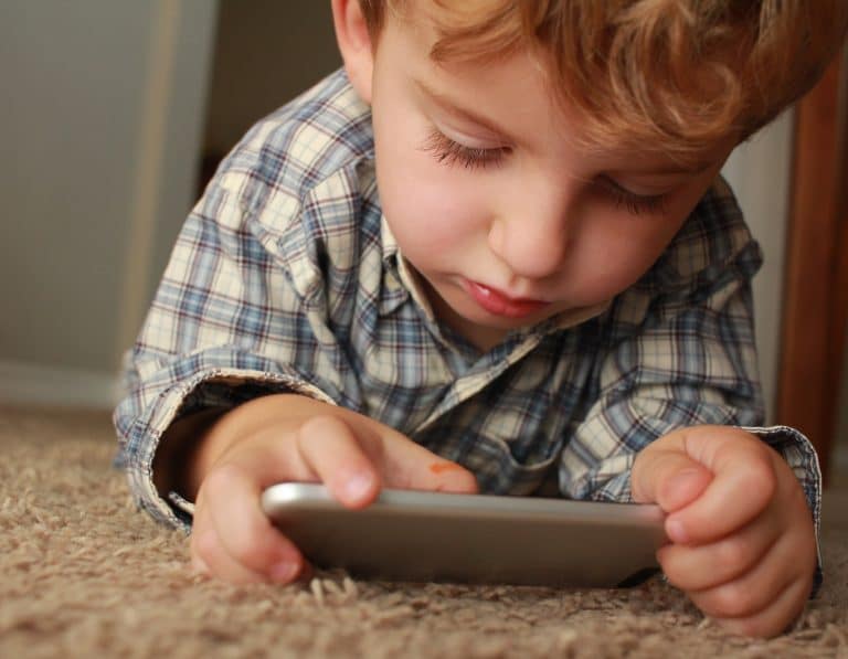 parenting social media online safety health