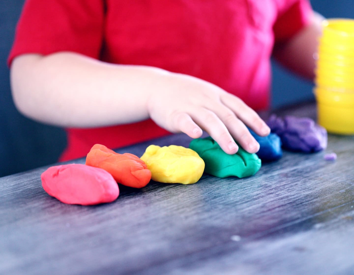 Fine Motor Skills for Toddlers and Preschoolers: Tips and Activities