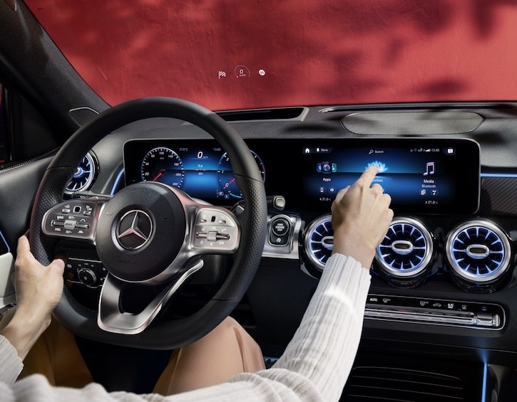 dashboard mercedes benz glb home whats on