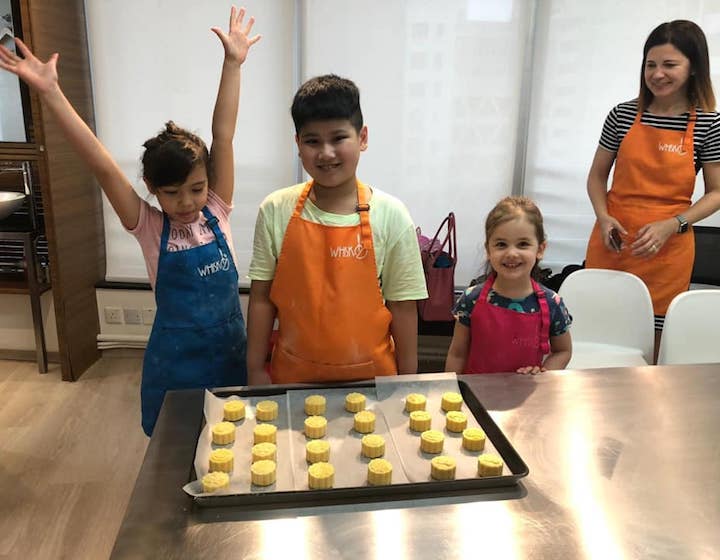 kids cooking baking whisked parties play