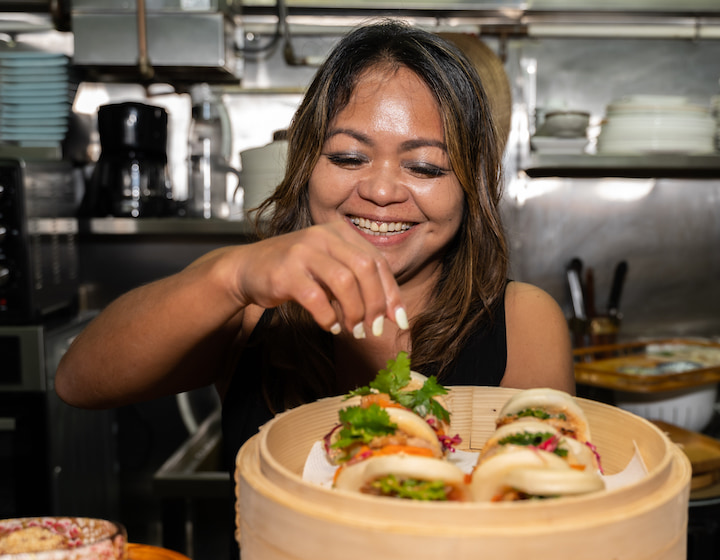 mamas kitchen filipino recipe chicken adobo bun