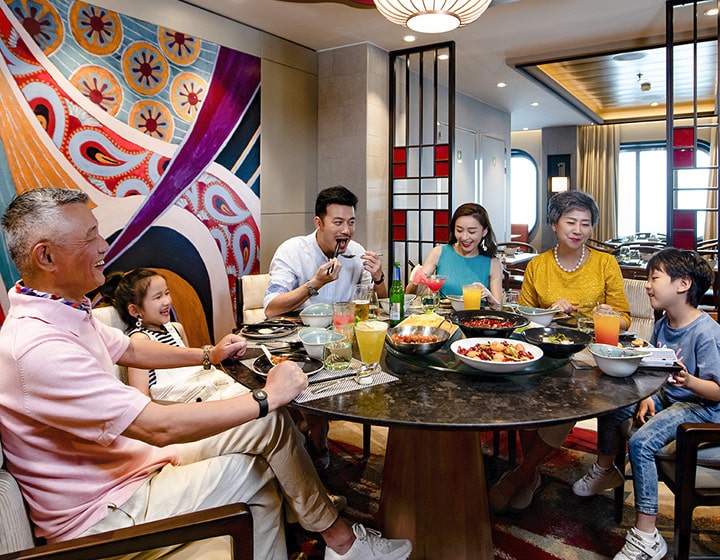 royal caribbean hong kong family cruise dining restaurants