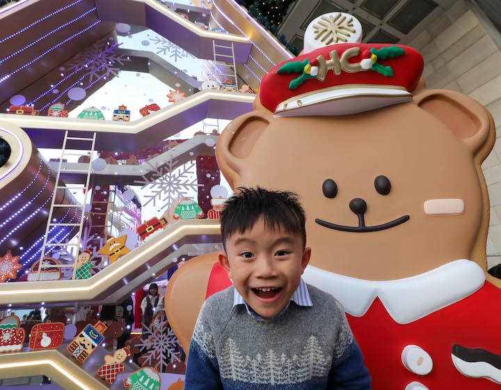christmas decorations harbour city hong kong