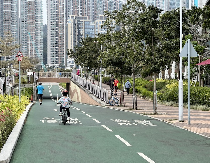 things to do in Hong Kong kids cycling tsueng Kwan o