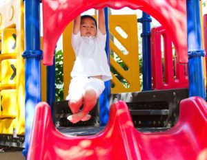 Outdoor playgrounds and parks for kids in Hong Kong
