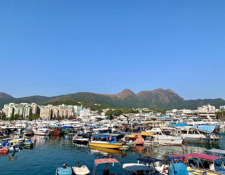 sai kung town harbour