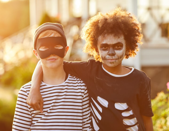 shangri-la diy halloween costumes bank robber skeleton boys