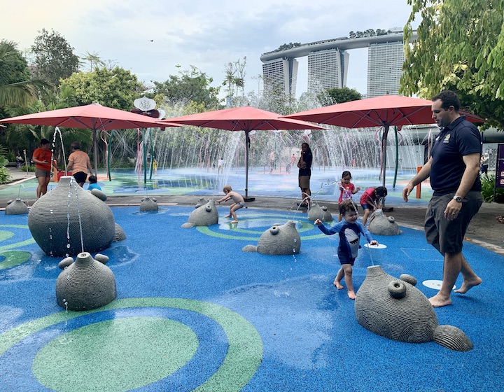 singapore travel gardens by the bay water play