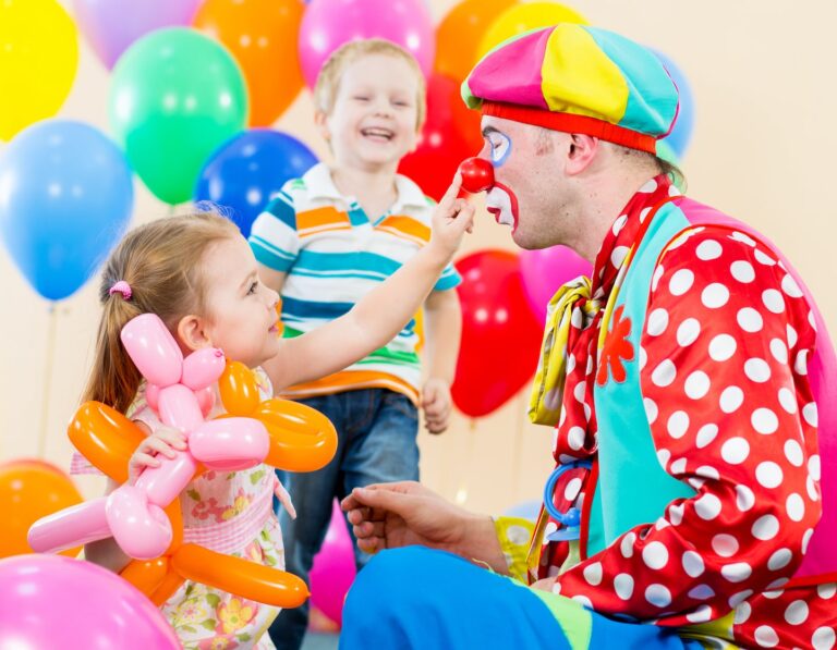 hong kong kids party entertainers birthday party magician face paint