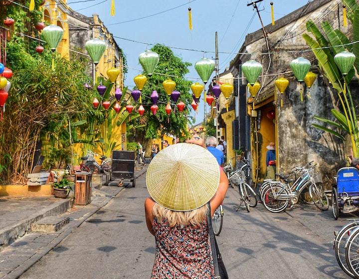 hoi an old town da nang vietnam