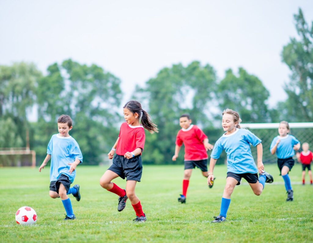football classes for kids children soccer hk football schools hong kong