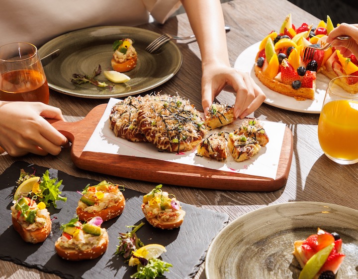 where kids eat free hong kong brunches buffets hotels restaurants w kitchen
