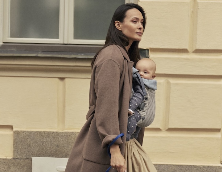 best baby carrier Hong Kong: baby Bjorn harmony