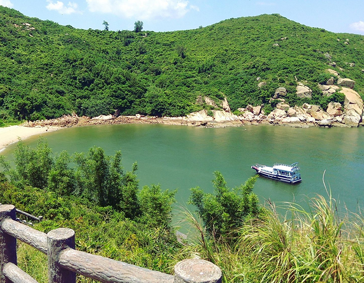 best family friendly junk boat rentals in hong kong: floatudio departs from cheung chau