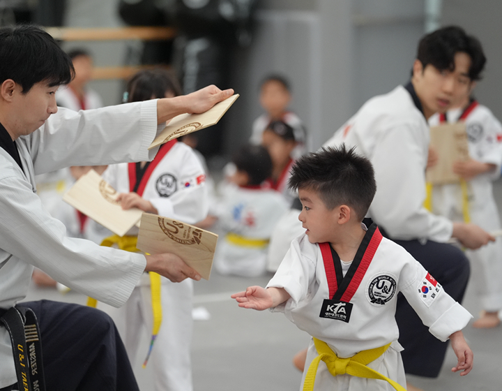best summer camps in hong kong 2025: u&i korea taekwondo 