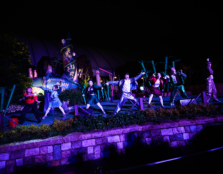live show at ocean park's halloween fest 2025 in hong kong, things to do with kids in hk 