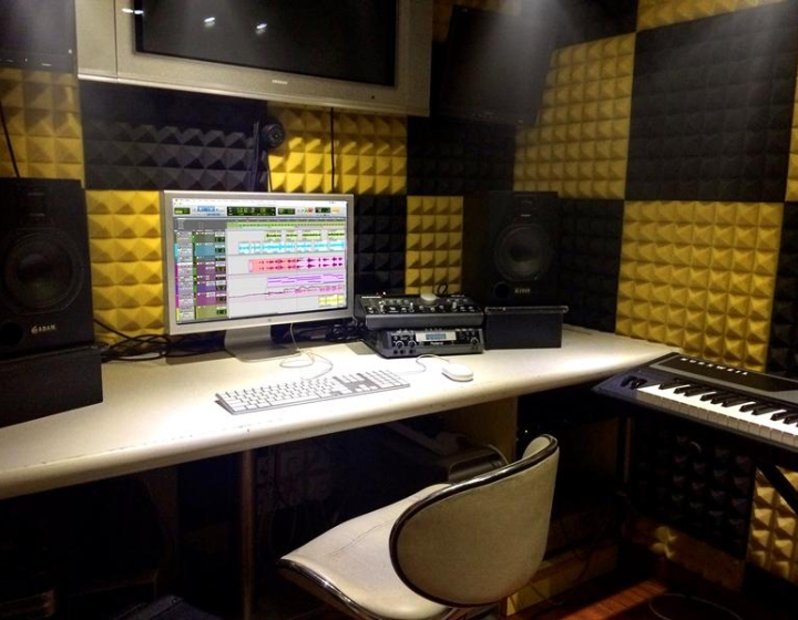 Baron School of Music Production and piano training