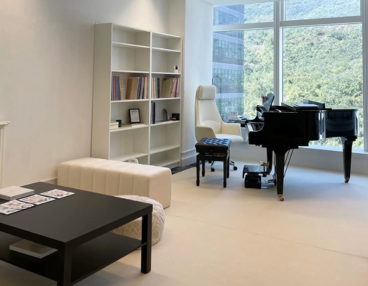 Little Pianest Private piano lessons from a UK-trained classical musician