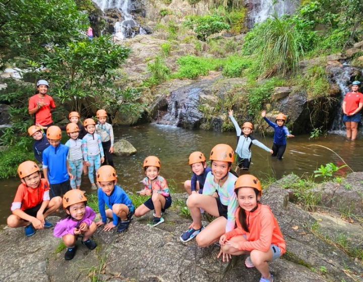 Best overseas Camps for kids Camp APA hiking and nature education