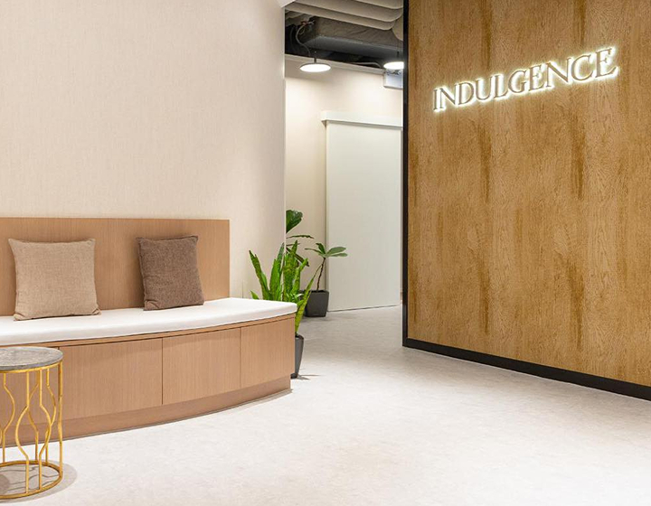 entrance to indulgence, hair salon in hong kong for kids, central barber shop for kids haircuts