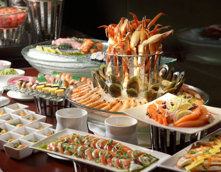 Christmas Dining Out 2025 Christmas Dinner Hong Kong The Lobby Lounge Conrad