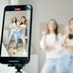 How to deal with influencer in kids class 6