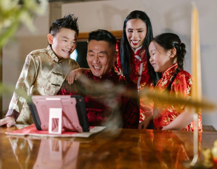 How to get kids embrace cny customs