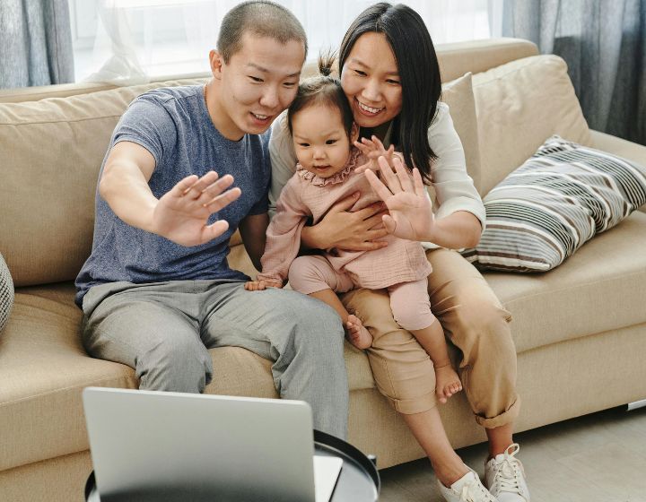 How to prepare kids live abroad