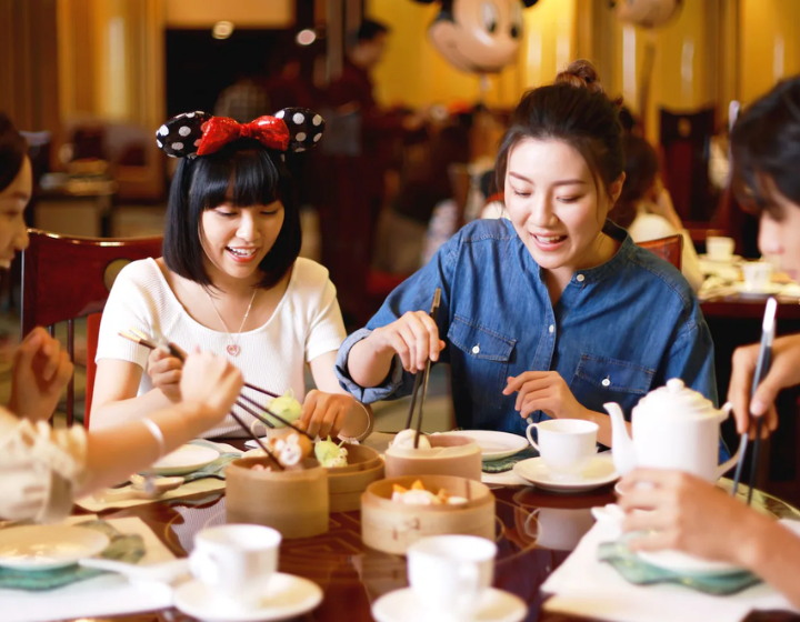 family friendly restaurants Hong Kong, kid-friendly restaurants hong Kong, best family friendly restaurants 2026, Crystal Lotus