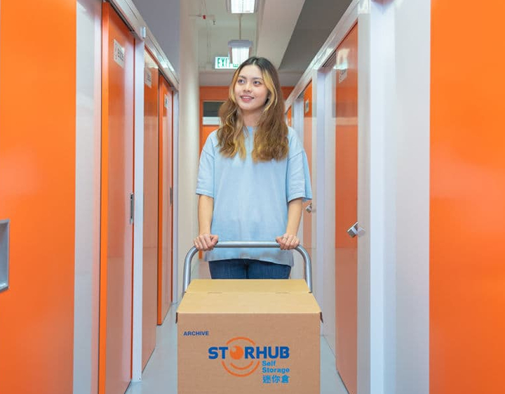 best storage companies in hong kong: Storhub mini storage facility hk