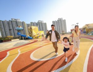 a Hong Kong family explore the new outdoor playground at The Anderson in Sau Man Ping