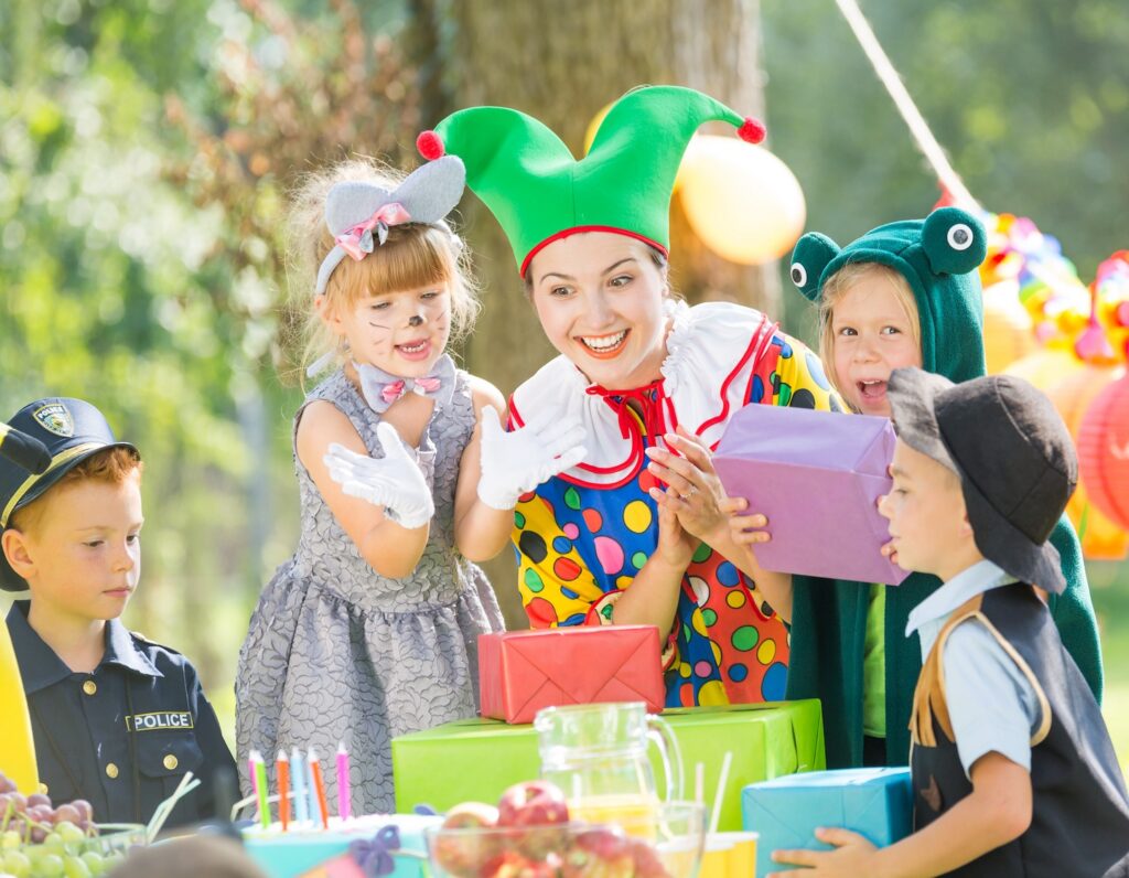 Hong Kong kids birthday party entertainer