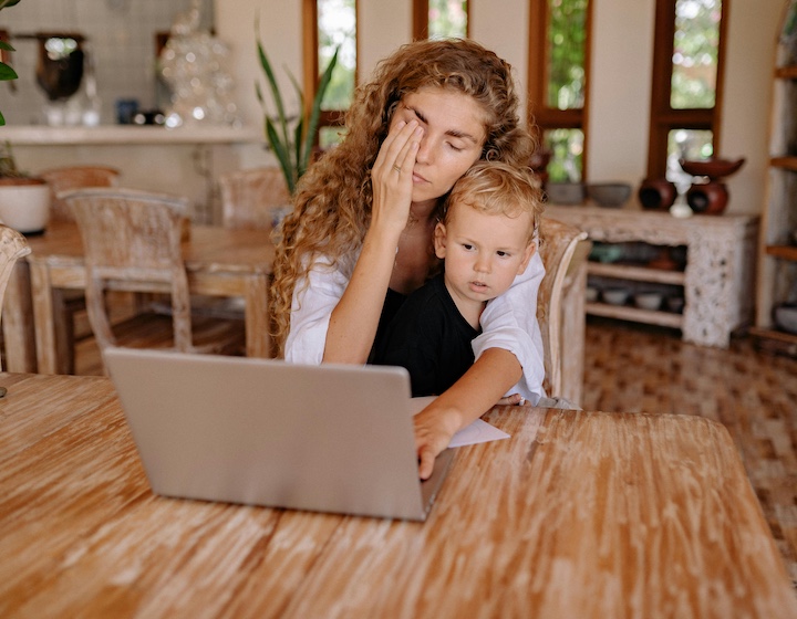 parenting stress motherhood anxiety postnatal depression
