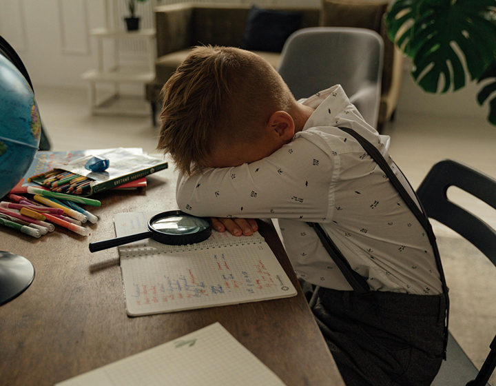 applying to USA and UK universities, things a Hong Kong parent should know; stressed out child, starting the process too early leads to burnout