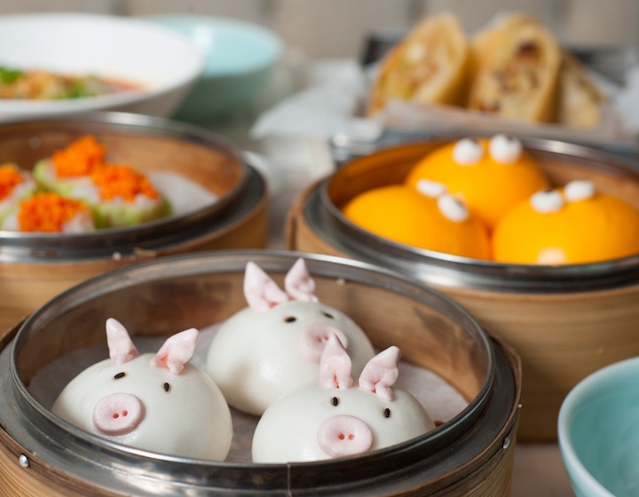 yum cha piggy buns and fun custard buns dim sum in Hong Kong