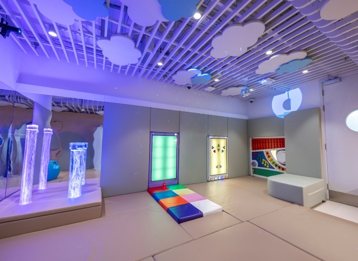 the sensory room at Hong Kong airport provides a quiet space for neurodivergent children and adults