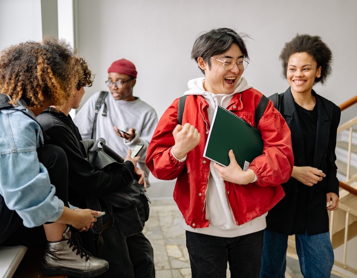students celebrate the best ib results in Hong Kong